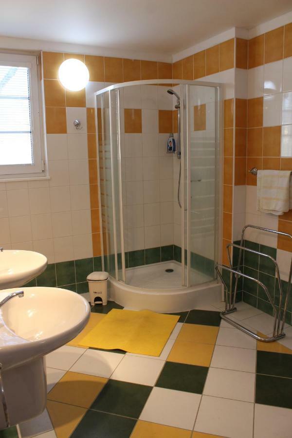 Apartman V Podskali Глубока-над-Влтавой Экстерьер фото